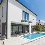 Seaside Bamboo - Villa Fazana