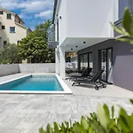 Seaside Bamboo - *