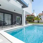 Seaside Bamboo - Villa *
