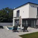 Seaside Bamboo - Villa Fažana